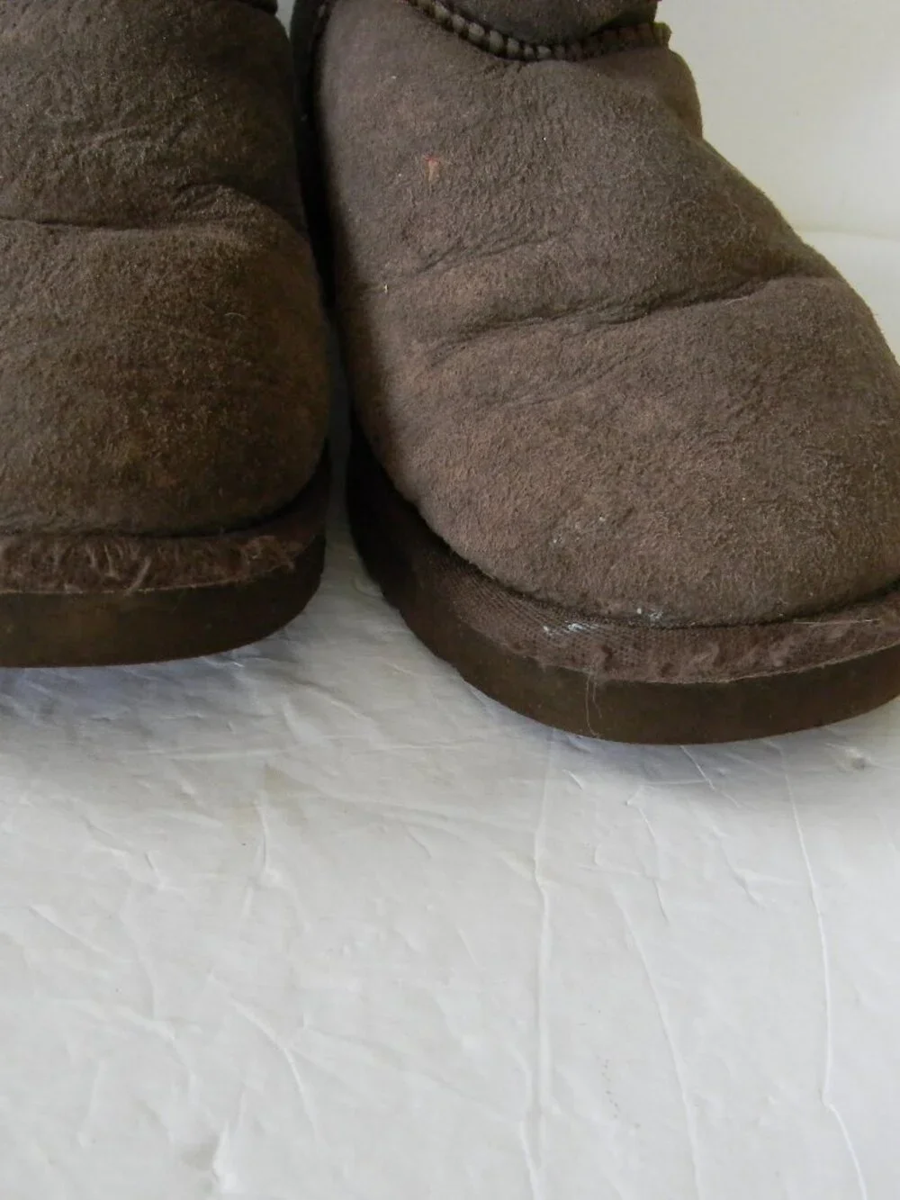 UGG Classic Short Boots DARK BROWN Sheepskin Suede Shearling 5825 Women’s Size 7